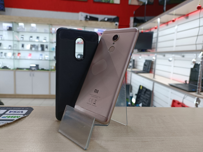 Мобильный телефон Xiaomi Redmi 5