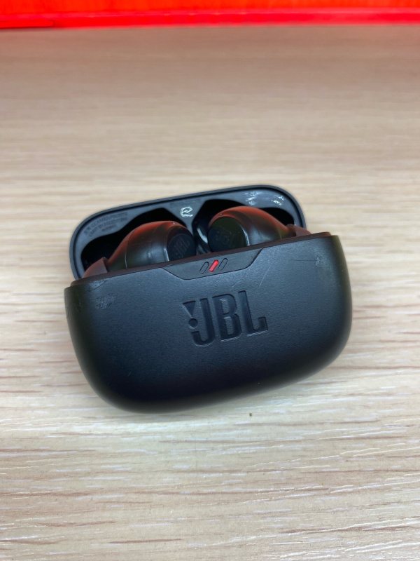 Наушники JBL 200