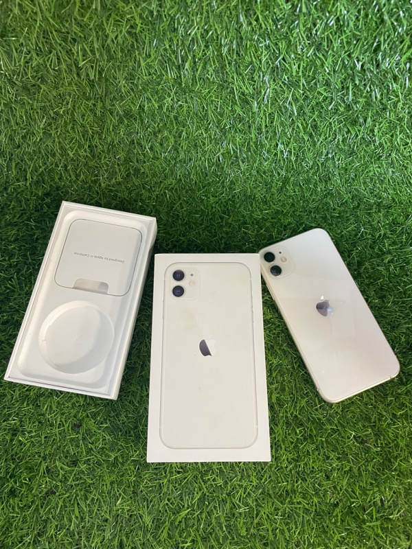 Мобильный телефон Apple iPhone 11