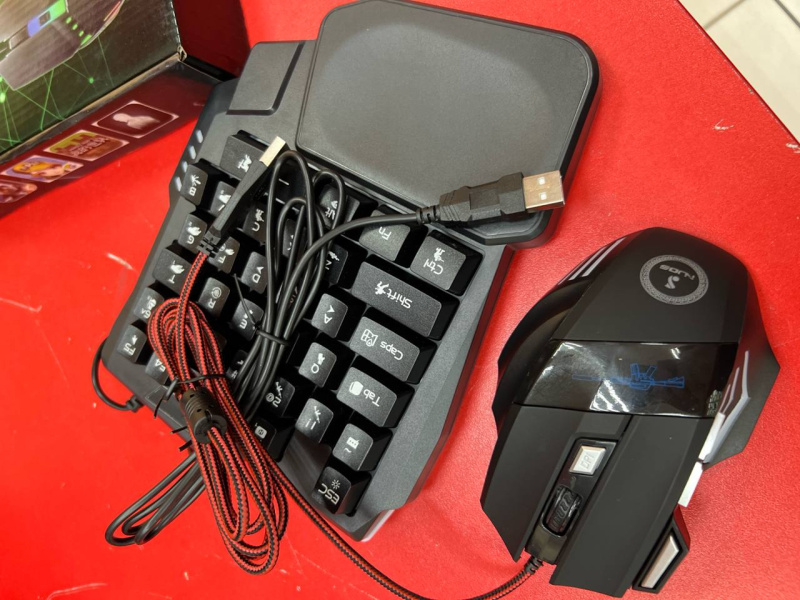 Клавиатура 404 NOT FOUND Игровая клавиатура и мышь для телефона