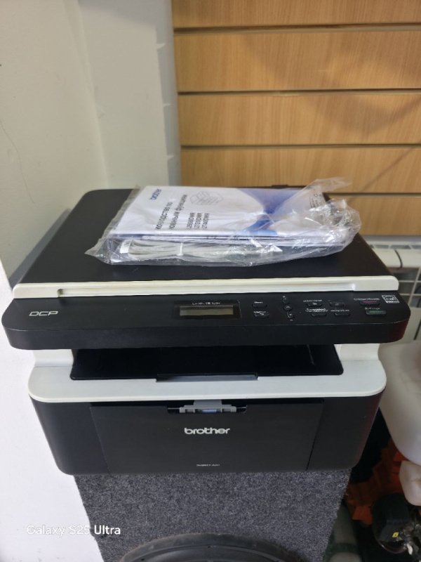 Принтер Brother DCP-1512R