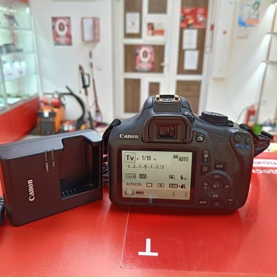 Фотоаппарат Canon EOS 1300D