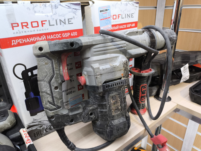 Перфоратор P.I.T. pbh28-c