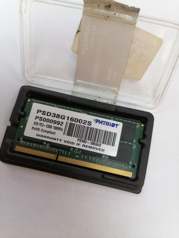 Оперативная память PSD38G16002S AMD R534G1601S1SL-U
