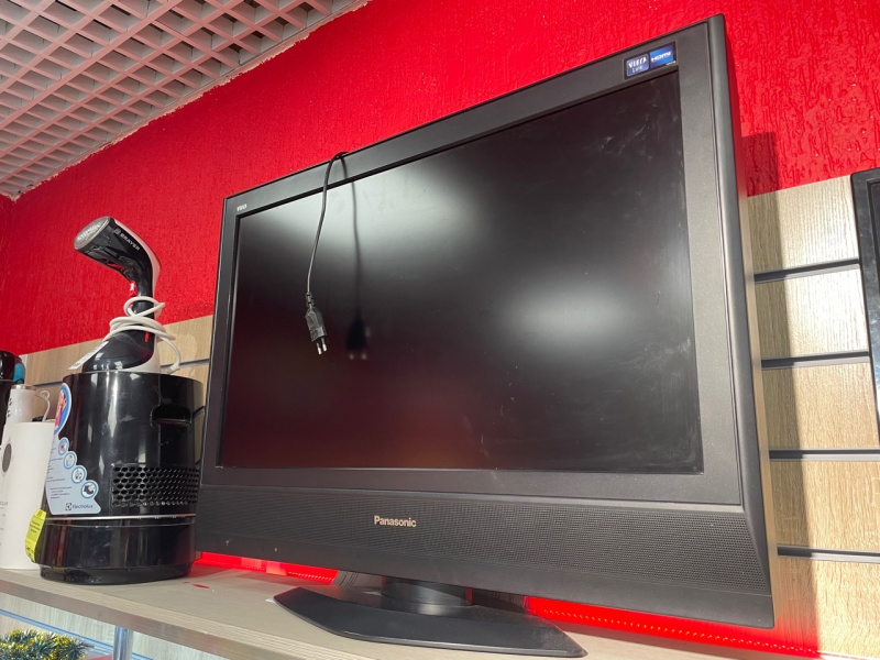 Телевизор Panasonic TX-R32LE7K