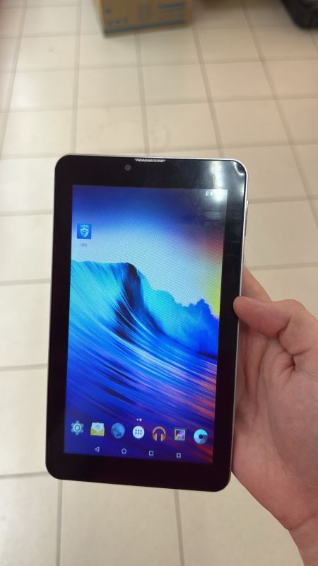 Планшет Samsung NP-Q1-M001