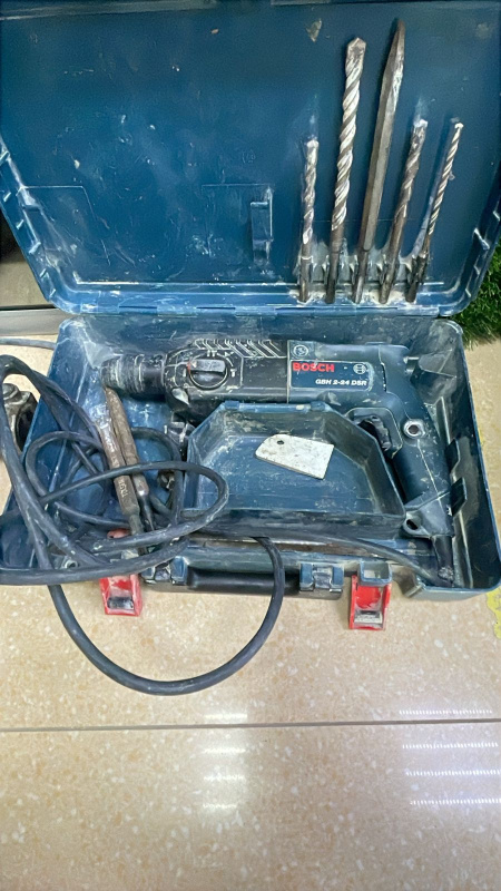 Перфоратор Bosch GBH2-24