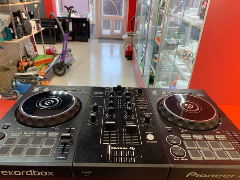 Контроллер Pionier ddj 400
