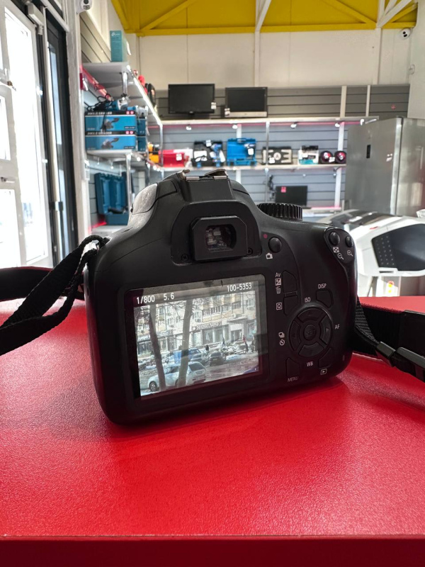 Фотоаппарат Canon 4000D