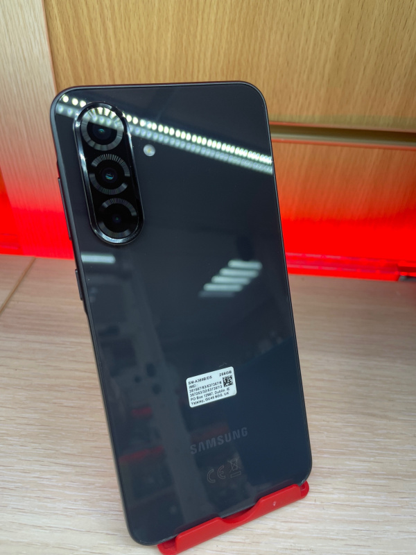 Мобильный телефон Samsung Galaxy A36 5G