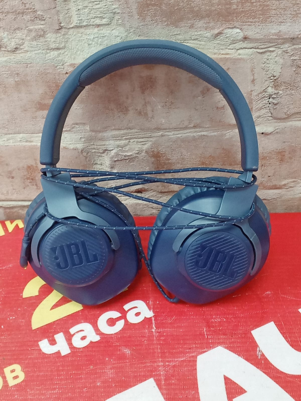 Наушники JBL quantum 100