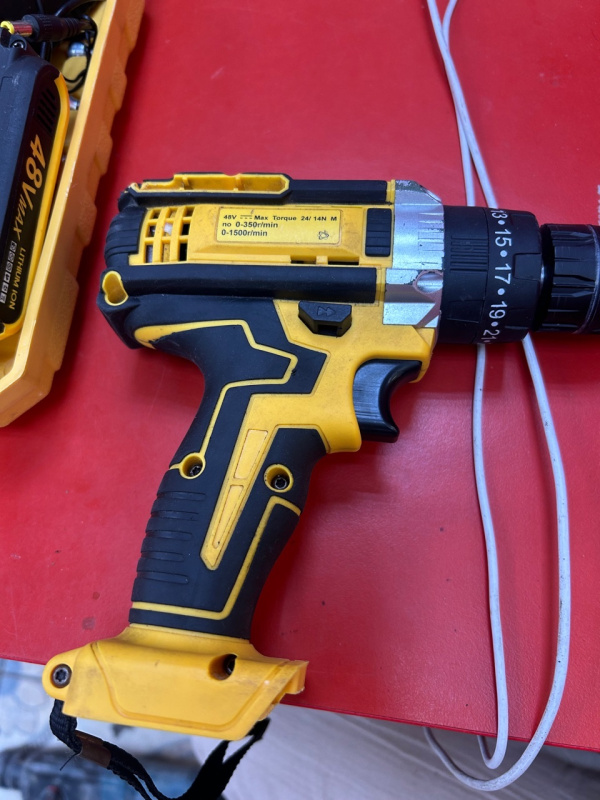 Шуруповерт Dewalt 18-25N