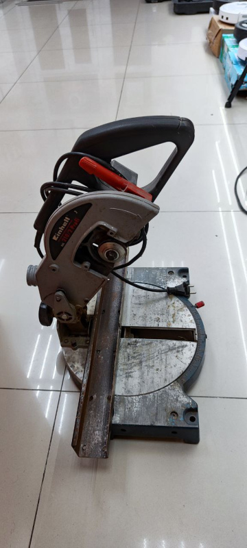 Торцовочная пила Einhell kgs 210/2 profi