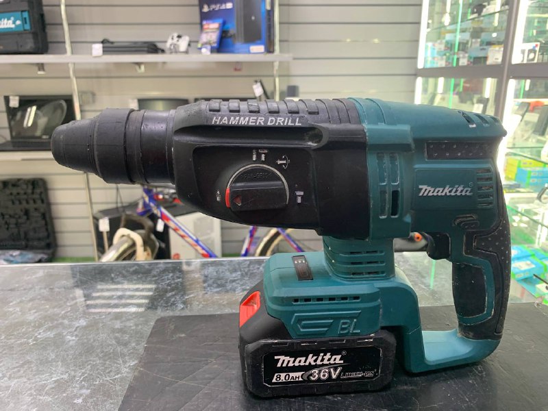 Перфоратор Makita Hammer drill