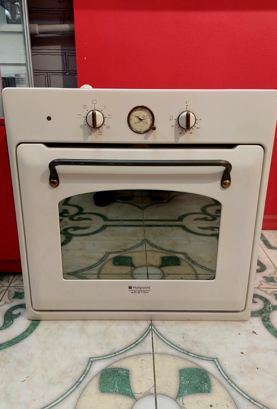 Электрический духовой шкаф Hotpoint-Ariston 7OFTR 850