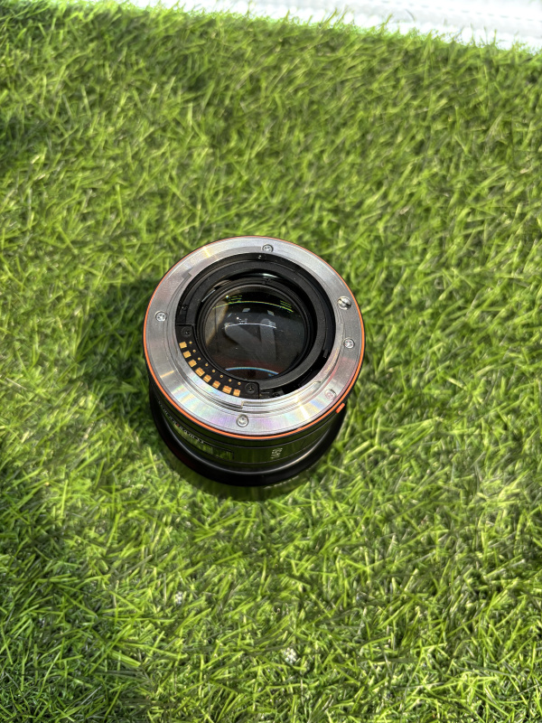 Объектив Sony SAL50F14