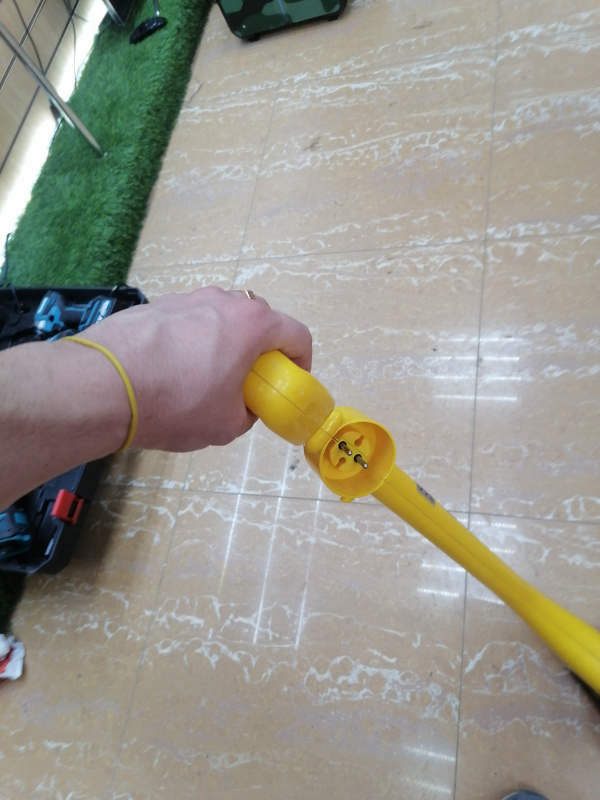 ТРИМЕР  Royal ТРАВЫ